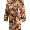 Mann Cmmn Swdn | Cmmn Swdn Trenchcoat Mit Blattmuster Und Gurtel Farfetch